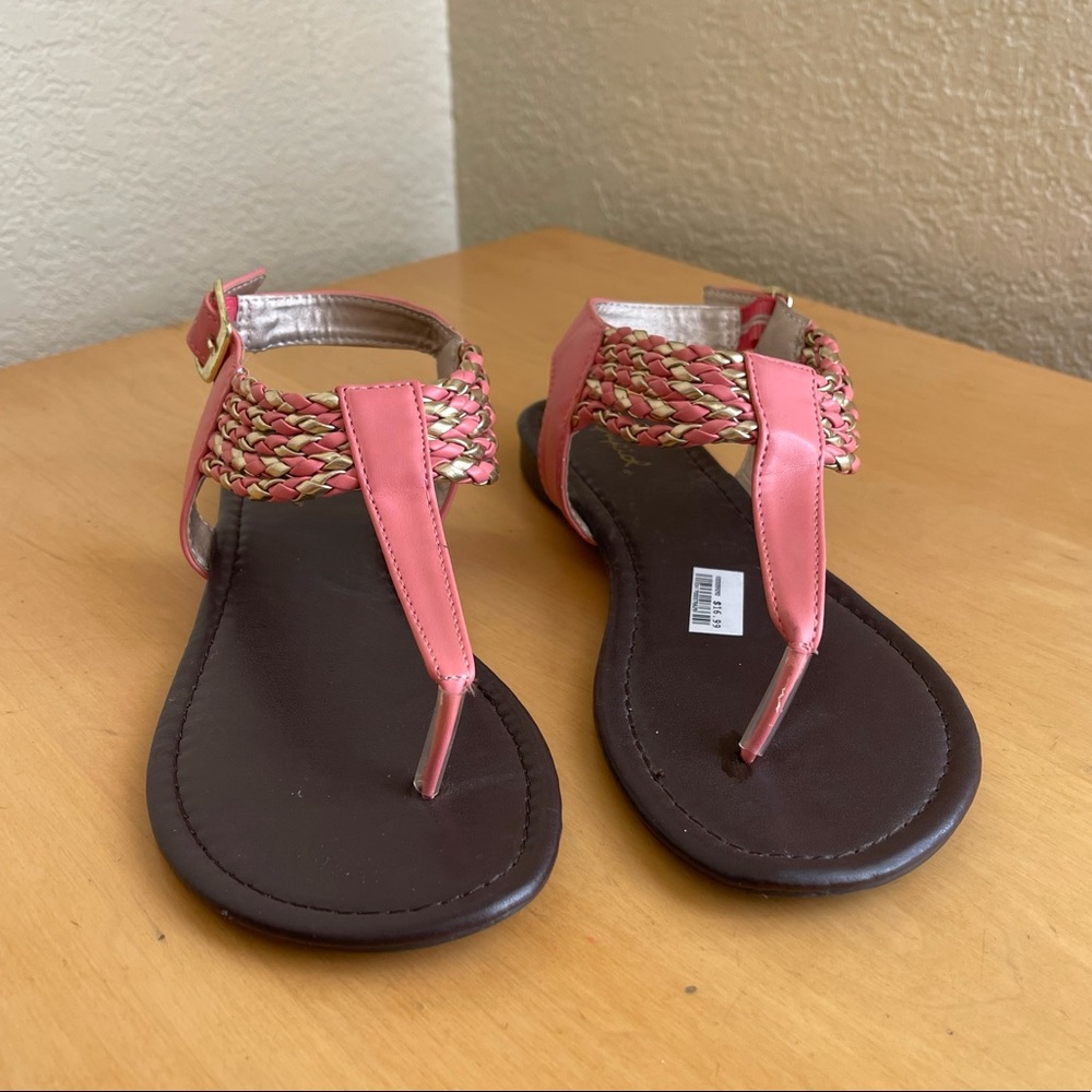 {Qupid} Sandals